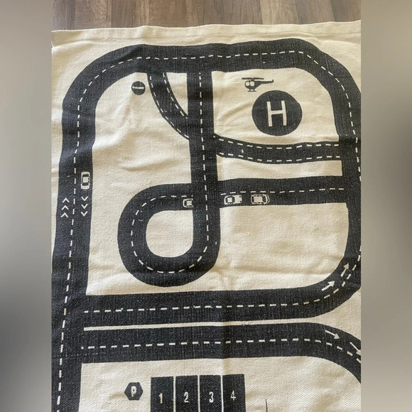H&M Cotton Rug with Printed Motif - Picture 6 of 10